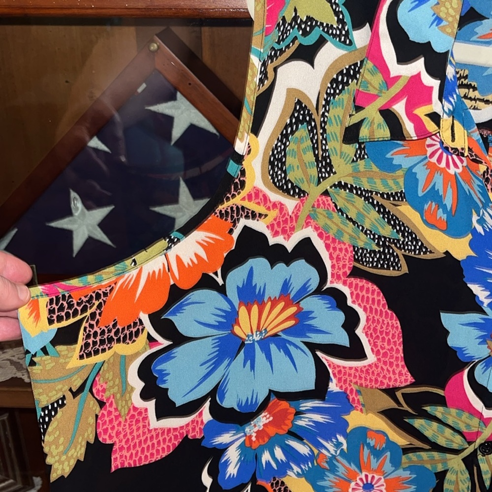 “Spense” hi-low tropical floral dress/tunic/cover-up will fit many sizes up 2 3X - Picture 7 of 10